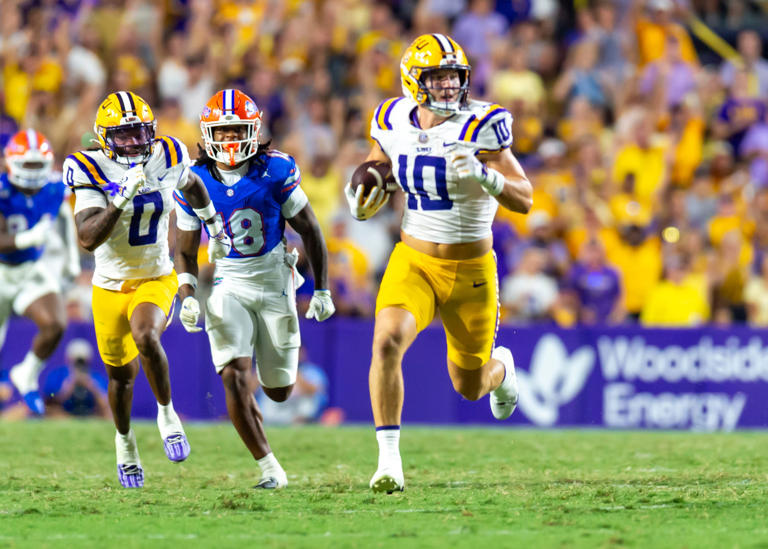 Tampa Bay Buccaneers pick LSU TDE Bauer Sharp in NFL Draft 6th round ...