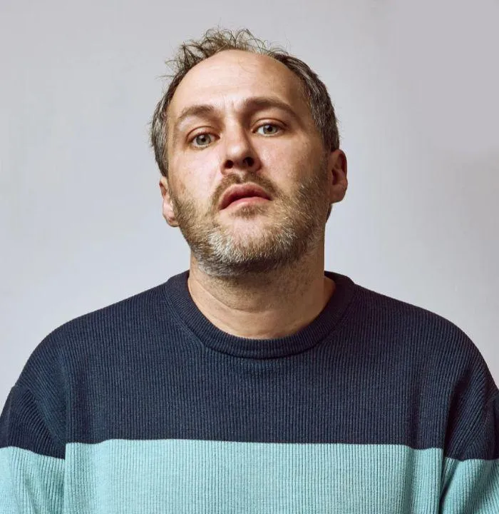 Henry Cockburn é um artista especializado em pintura, pastel, gravura e desenho. Pete Edlin