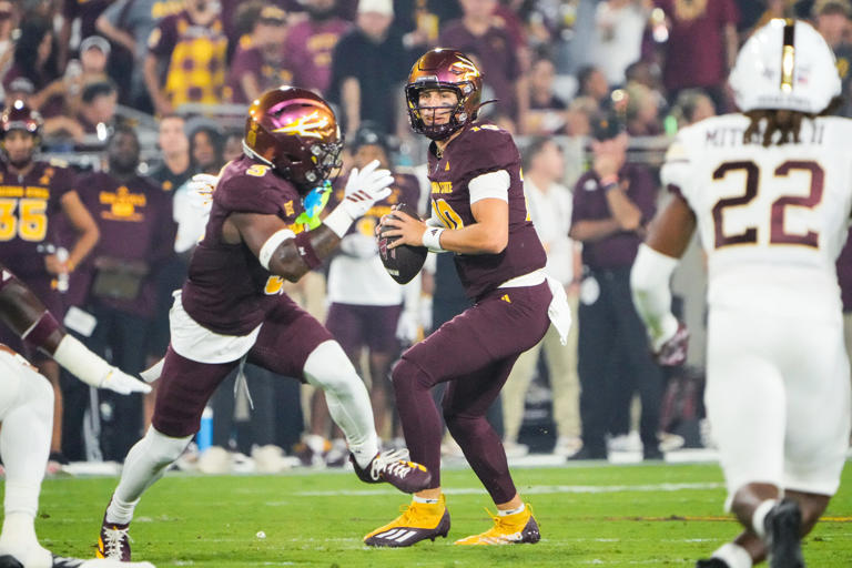 Arizona State falls from coaches poll despite a convincing win over