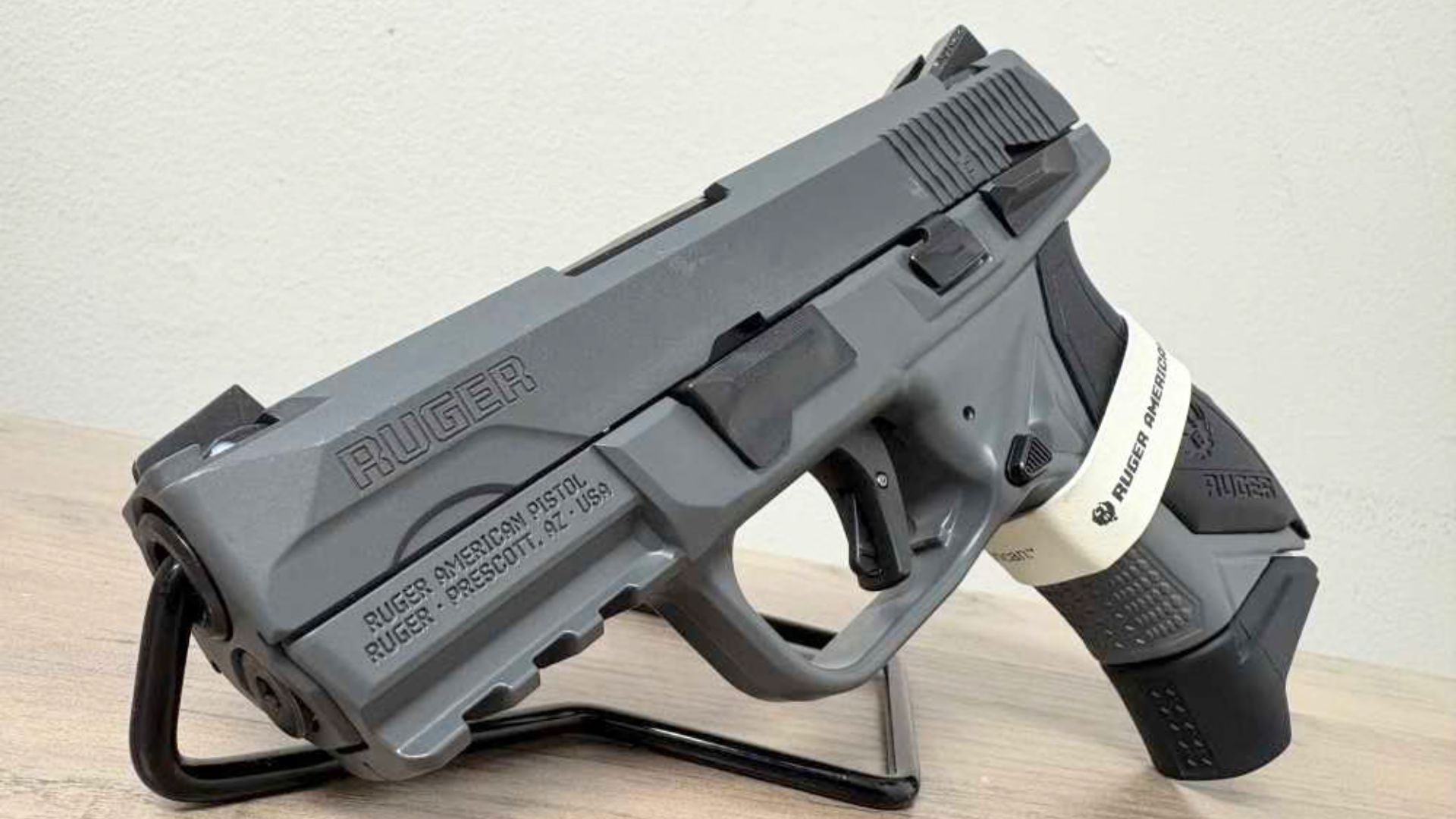 Carry pistols that actually work for left-handed shooters