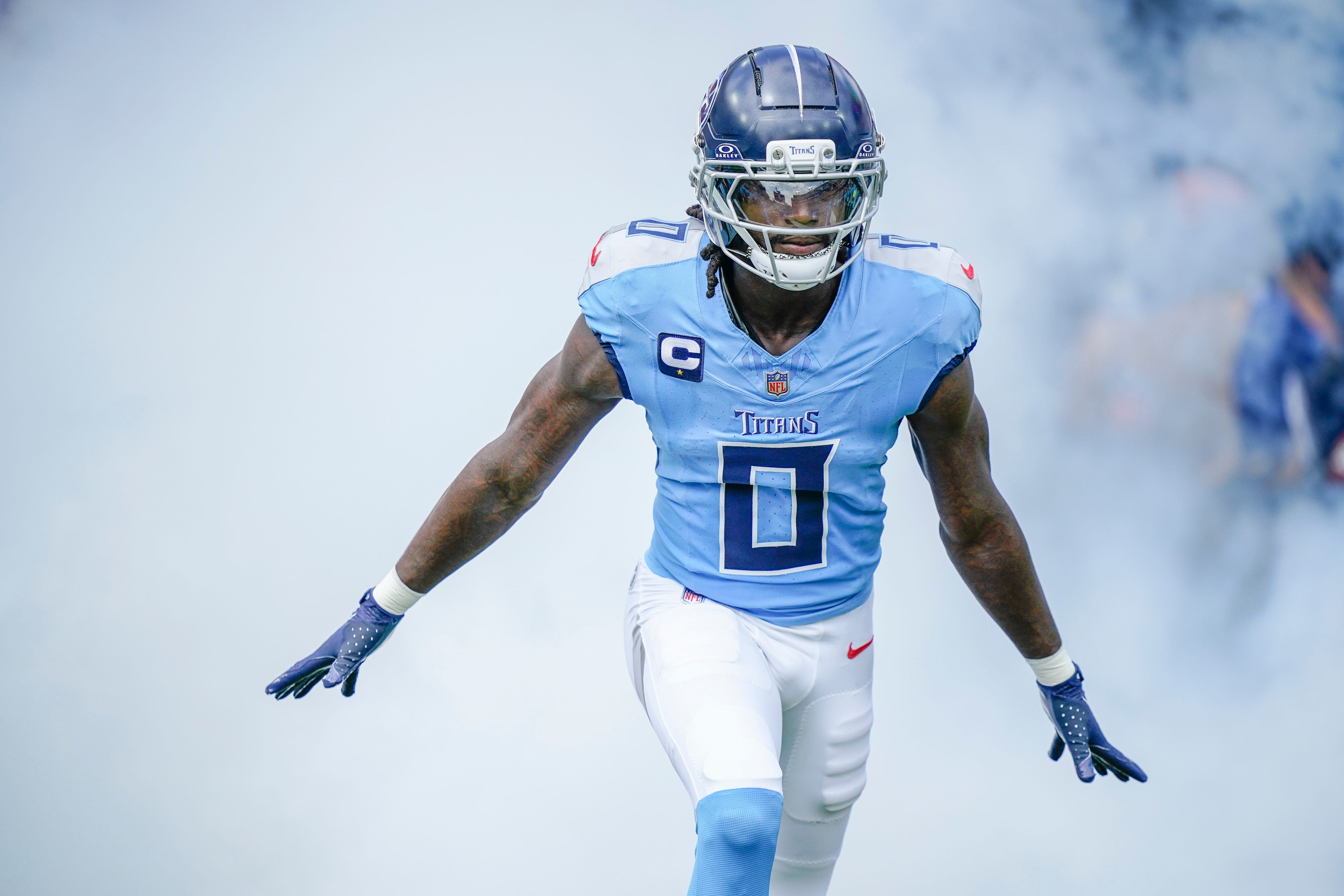 Calvin Ridley remains with Titans for 2026 on restructured contract ...