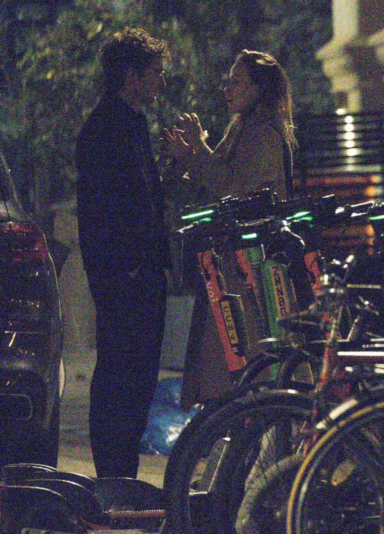 Olivia Wilde and Ellie Goulding’s ex Caspar Jopling make first public(02)