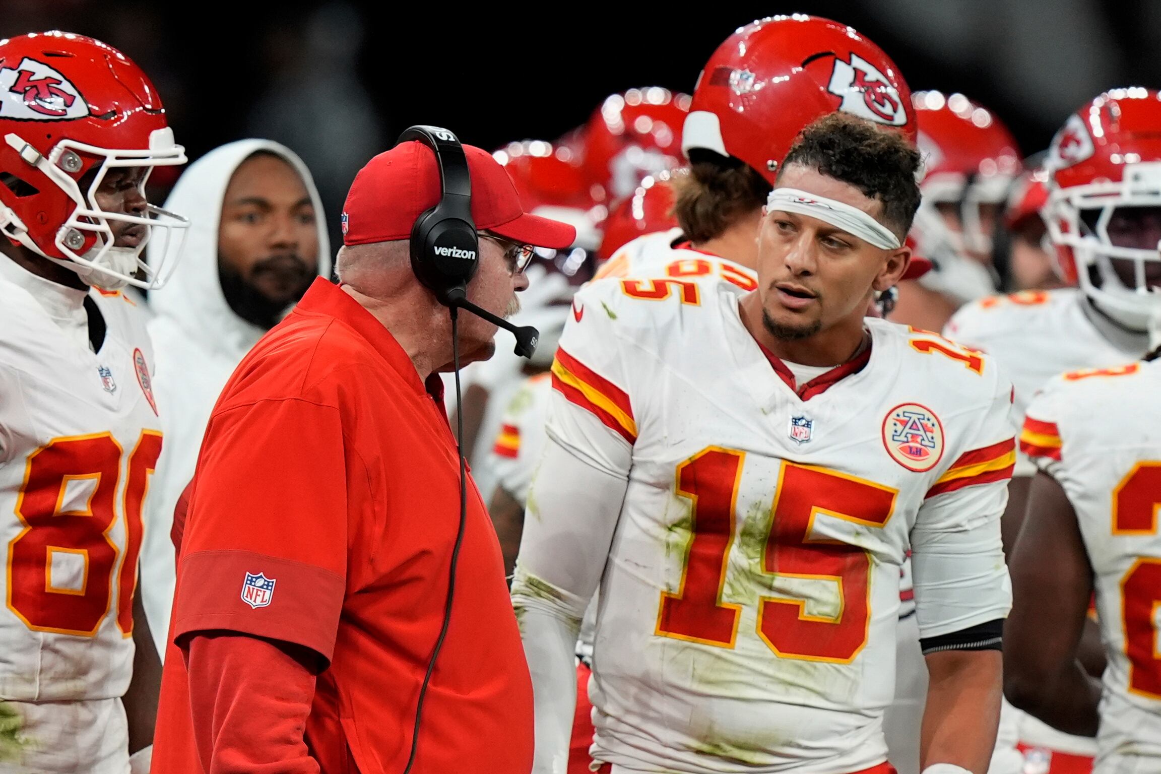 Can Patrick Mahomes and the Chiefs defy history to make the playoffs?