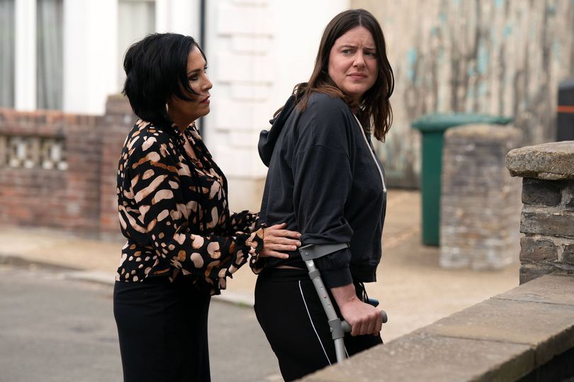 EastEnders' Zoe Slater makes huge decision as she's faced with violent past