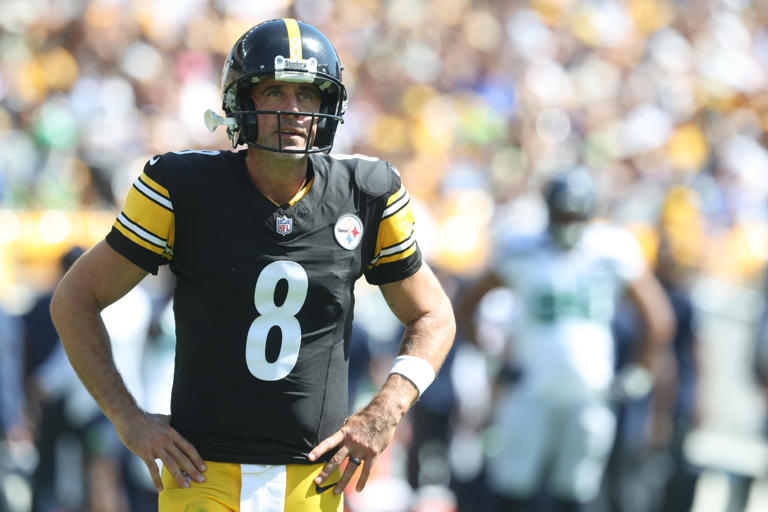 Aaron Rodgers' future with Steelers takes major twist as new report surfaces