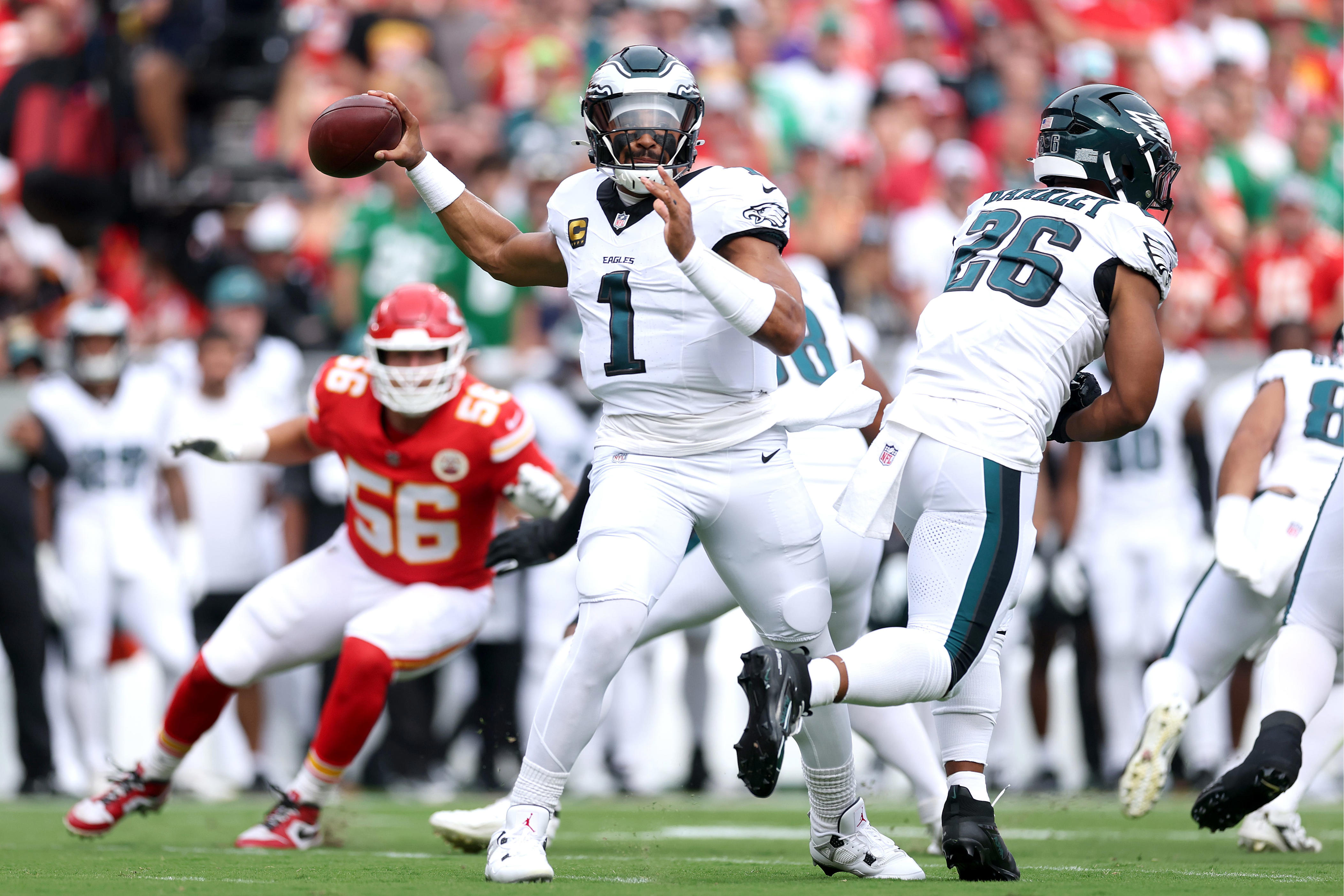 Jalen Hurts burns Chris Jones as trash talk caught on mic at end of