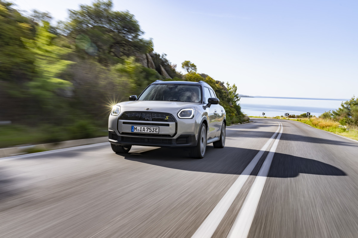 MINI Drops Impressive 2025 Countryman Lease Deals for September