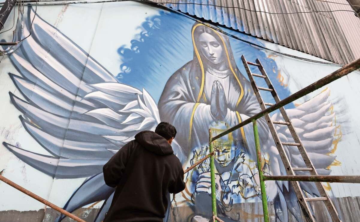Crean mural para Alicia, quien protegió a su nieta en explosión de pipa en  Iztapalapa