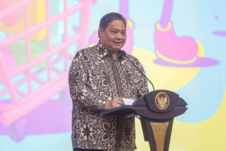 Pemerintah Alokasikan Rp 198 Miliar untuk 20.000 Magang Lulusan Baru dengan Gaji UMP