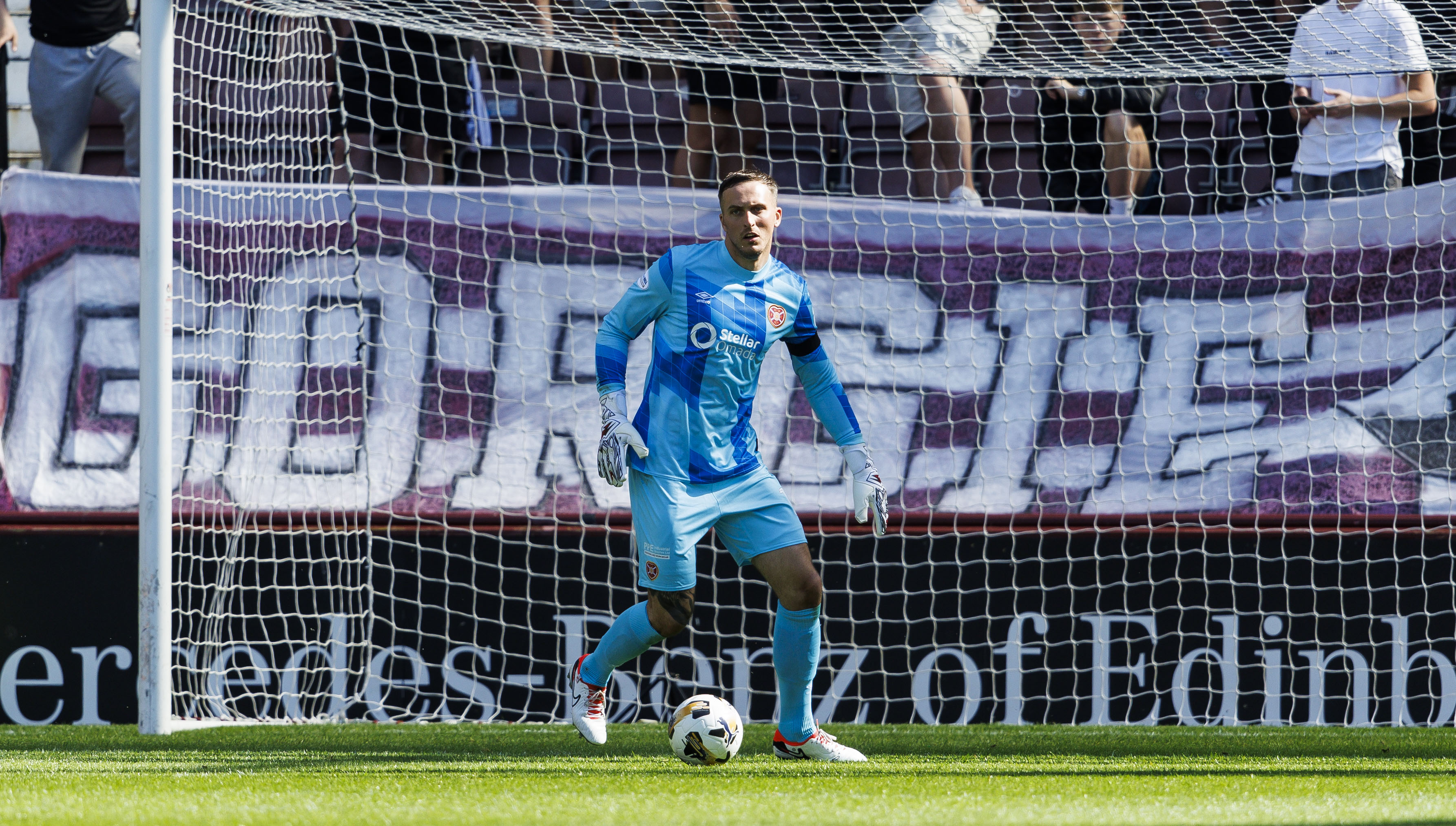 Hearts vs Celtic injury news: Six players out, three doubtful and one ...
