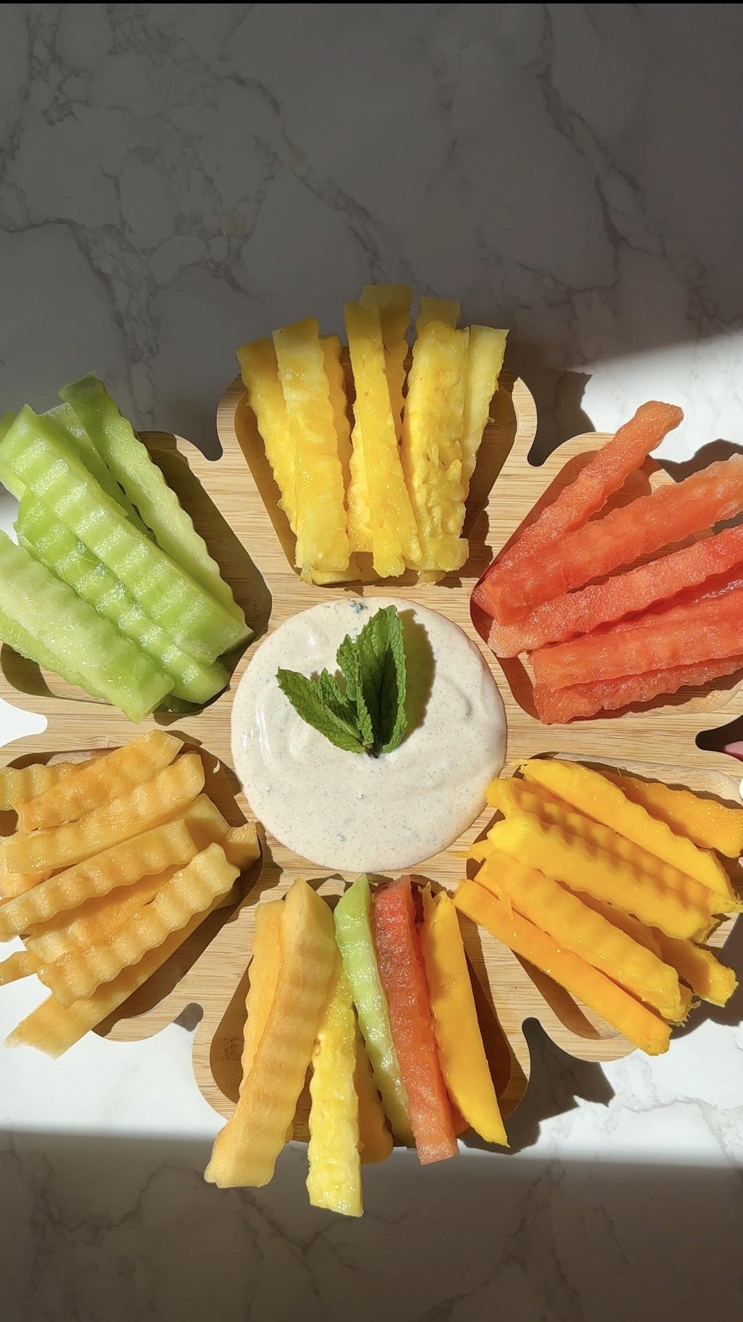 Fruit Fries with Yogurt Dip