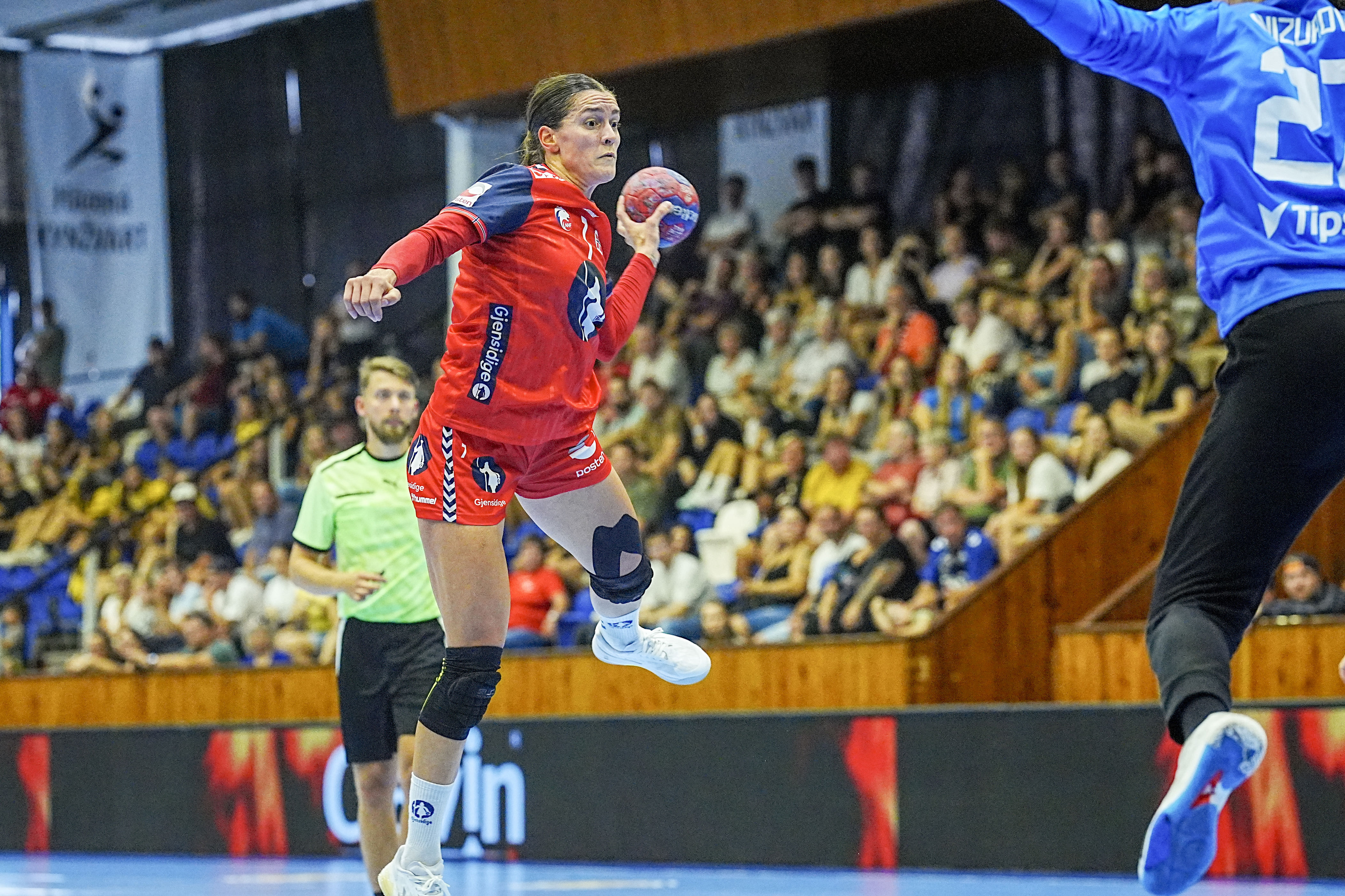 Stine Skogrand scoret sju mål da Norge knuste Tsjekkia i den siste kampen i turneringen i Cheb. Foto: Terje Pedersen / NTB