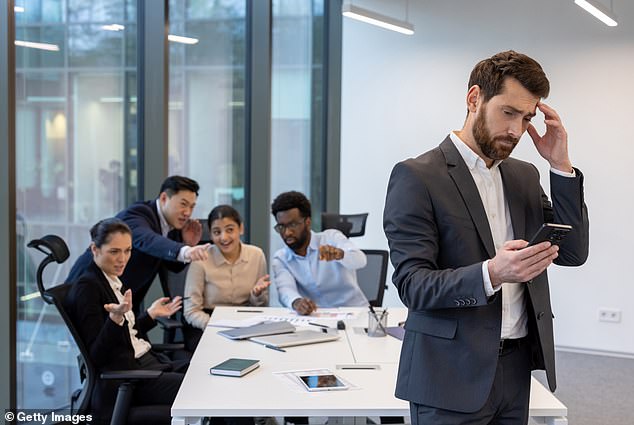 Popular workplace habit is stopping your colleagues from trusting you
