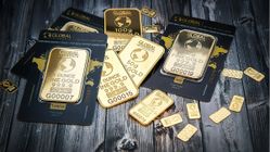 Prediksi Harga Emas: Masih Menguat Meski Data Ekonomi AS Mengkhawatirkan
