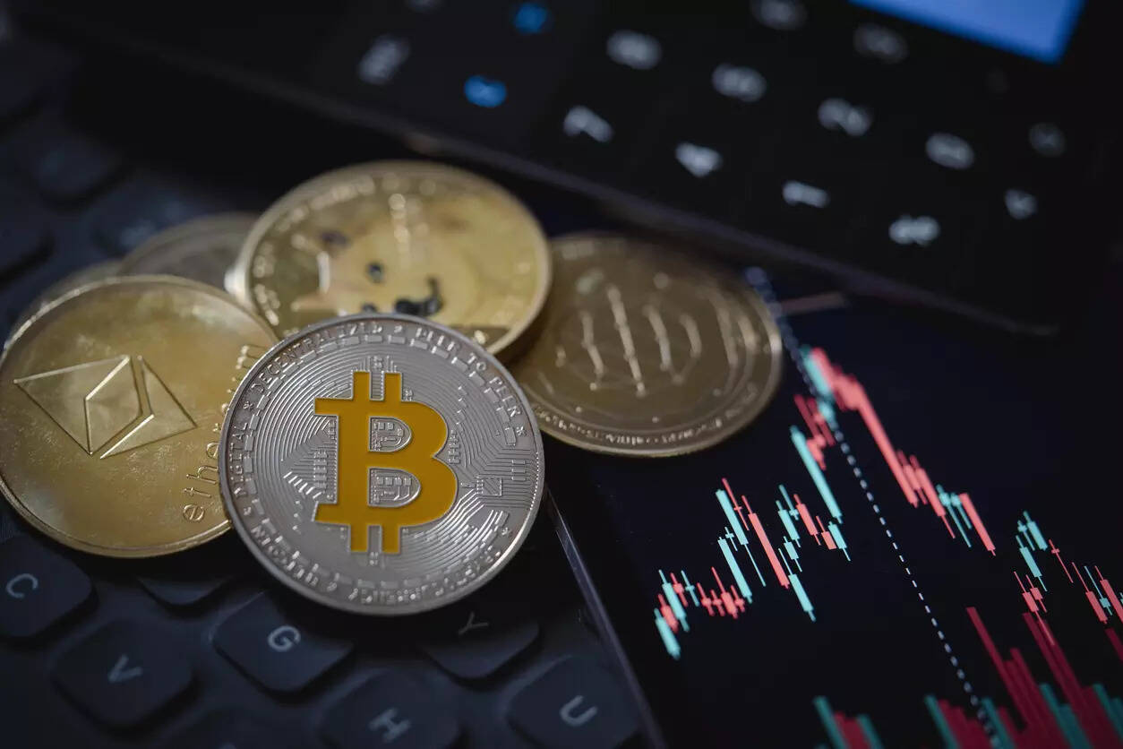 Cryptocurrencies sink as $1.5 billion in bullish bets wiped out