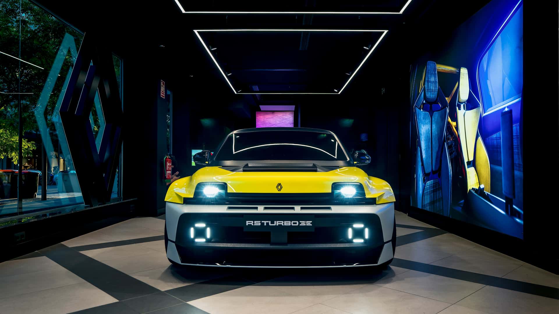 555 CV, 160.000 € y 270 km/h de velocidad punta: aún puedes comprar el ...