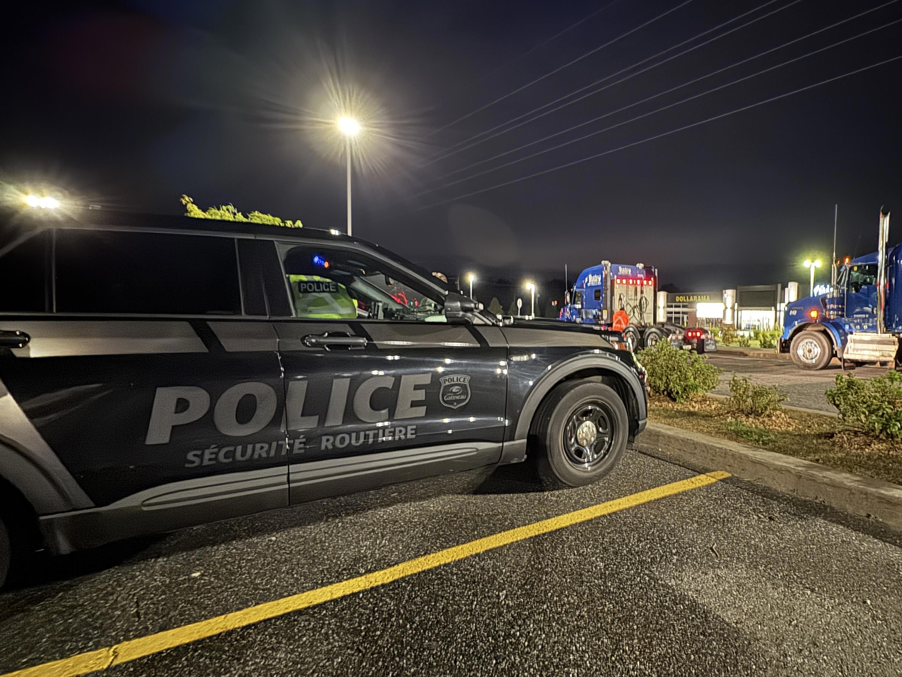 La manifestation des camionneurs est annulée à Gatineau La manifestation des camionneurs est annulée à Gatineau