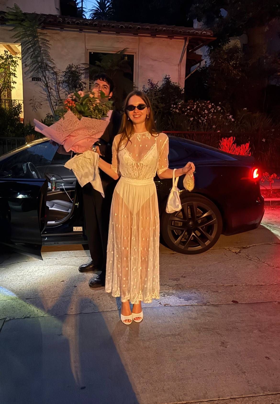 El vestido de la despedida de soltera de Stella del Carmen es LA fiesta  (nupcial), image size:768x1108