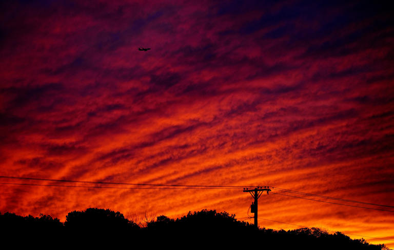 Do clocks still fall back in 2026? Latest on daylight saving time changes
