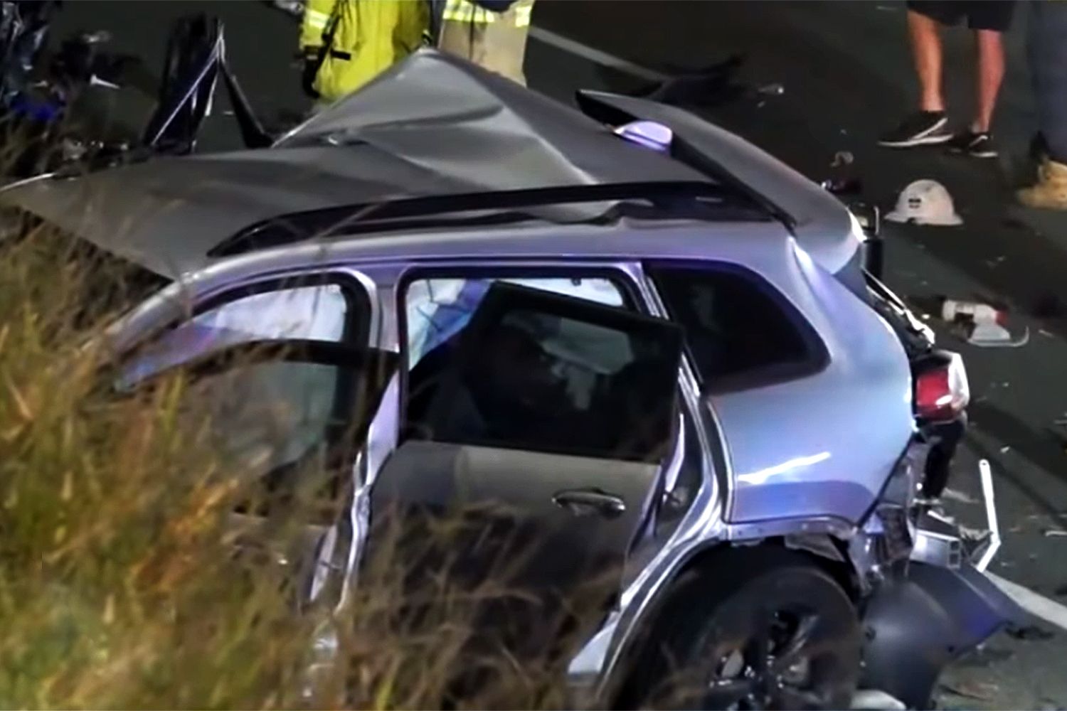 1MonthOld Baby Boy Killed in Car Crash After Mom, 24, Pulled Over on(00)