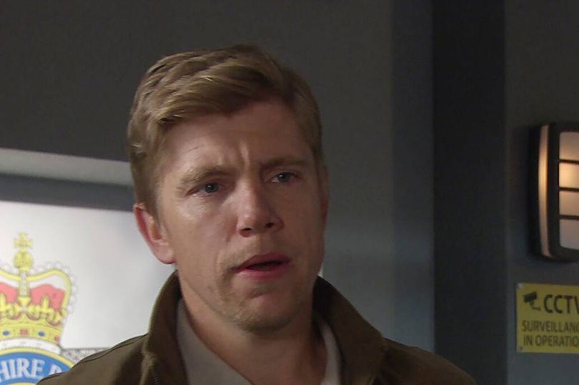 Emmerdale twist as Kev's true identity and shocking past with Robert