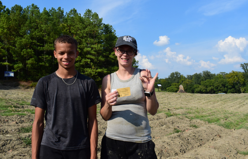 Oklahoma family finds nearly 3-carat brown diamond at Arkansas park