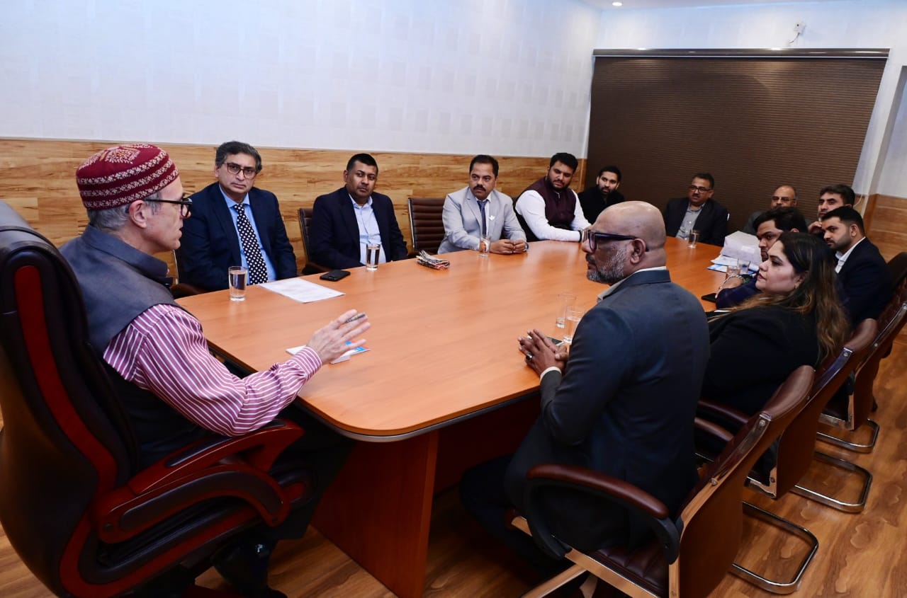 Omar Abdullah meets Indo-Australian delegation to discuss CSR projects