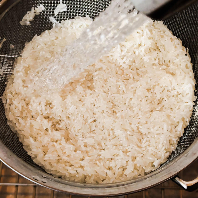 Here's How To Cook The Perfect Pot Of White Rice