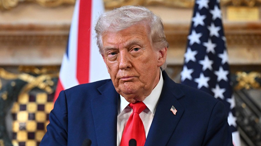 View of How Can I Get Rid of a Common Cold While Pregnant?