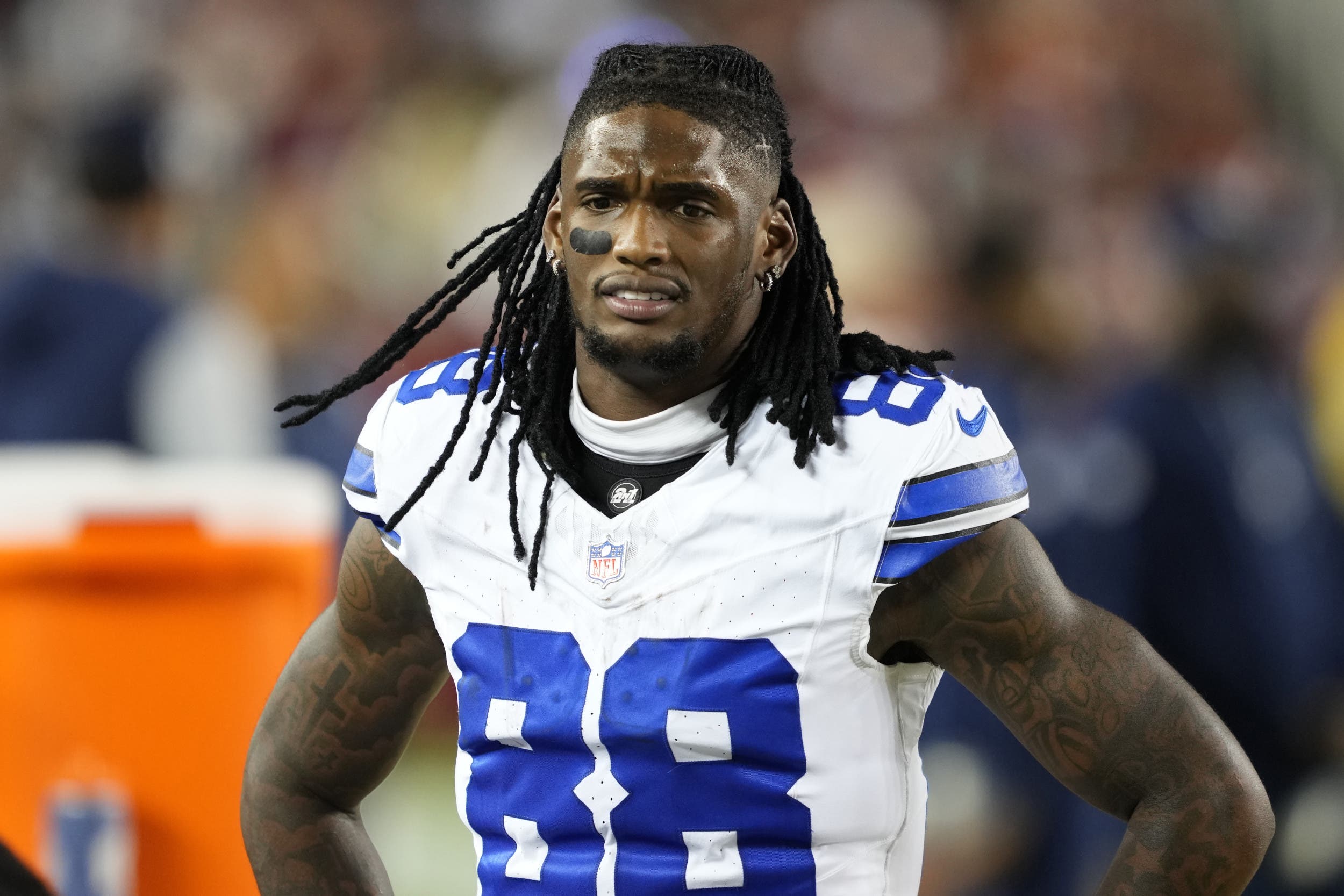 Cowboys' CeeDee Lamb to Miss Significant Time With Ankle Injury
