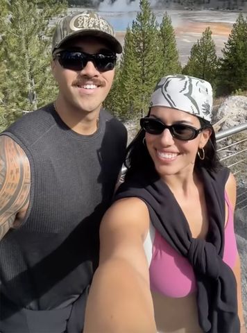 Influencer Ava Jules Announces Engagement at Same Beach Where She ‘Fell In Love’ with Fiancée