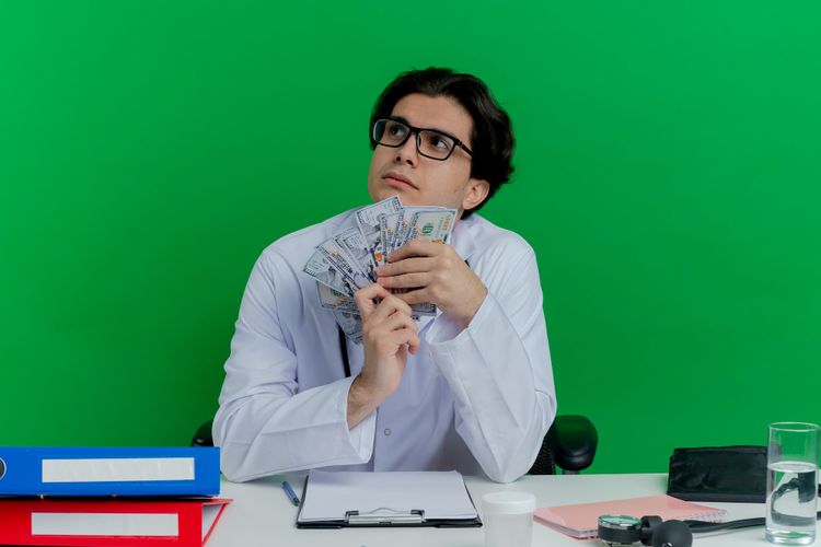 8 Weton Ini Dikenal Lancar Finansial Meski Tanggal Tua Menurut Primbon Jawa