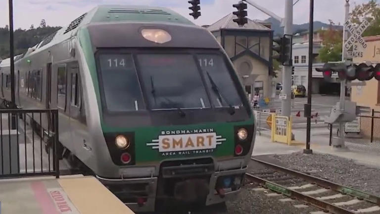 Santa Rosa, SMART reach deal for pedestrian crossing along train tracks