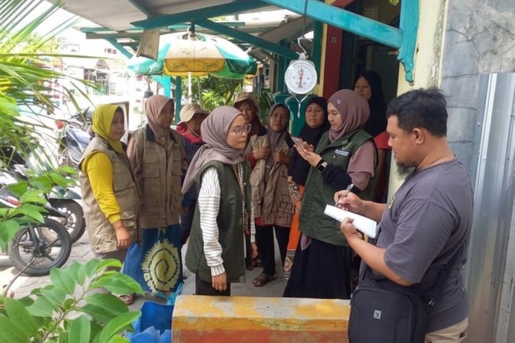 Bupati Indramayu Lucky Hakim: Perubahan Sikap Masyarakat Kunci Atasi Sampah