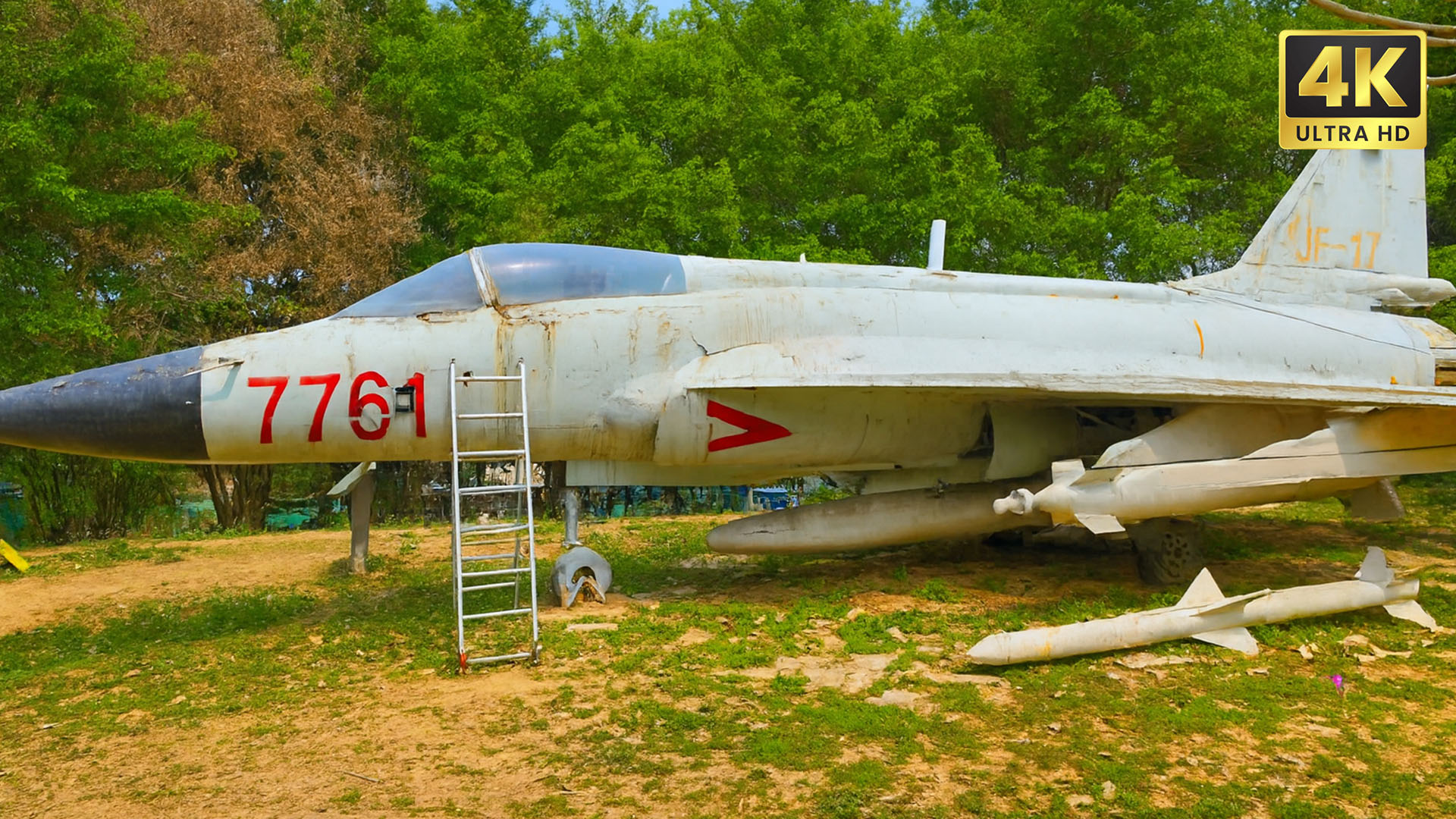 Vandring till platsen för ett förlorat andra världskriget-plan – Kina 4K