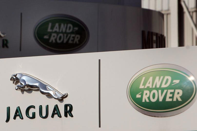 Government visits Jaguar Land Rover as cyber crisis continues