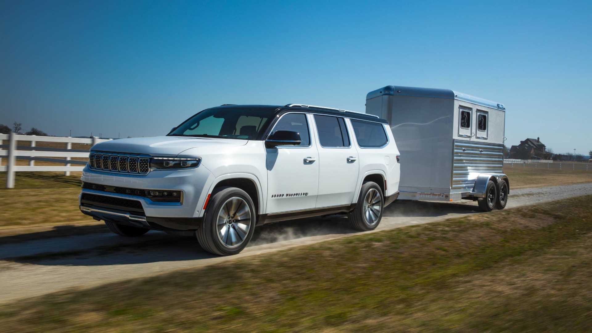 2025 Jeep Grand Wagoneer L towing