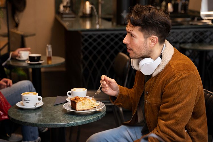 7 Sifat Unik Pecinta Musik di Restoran Menurut Psikologi