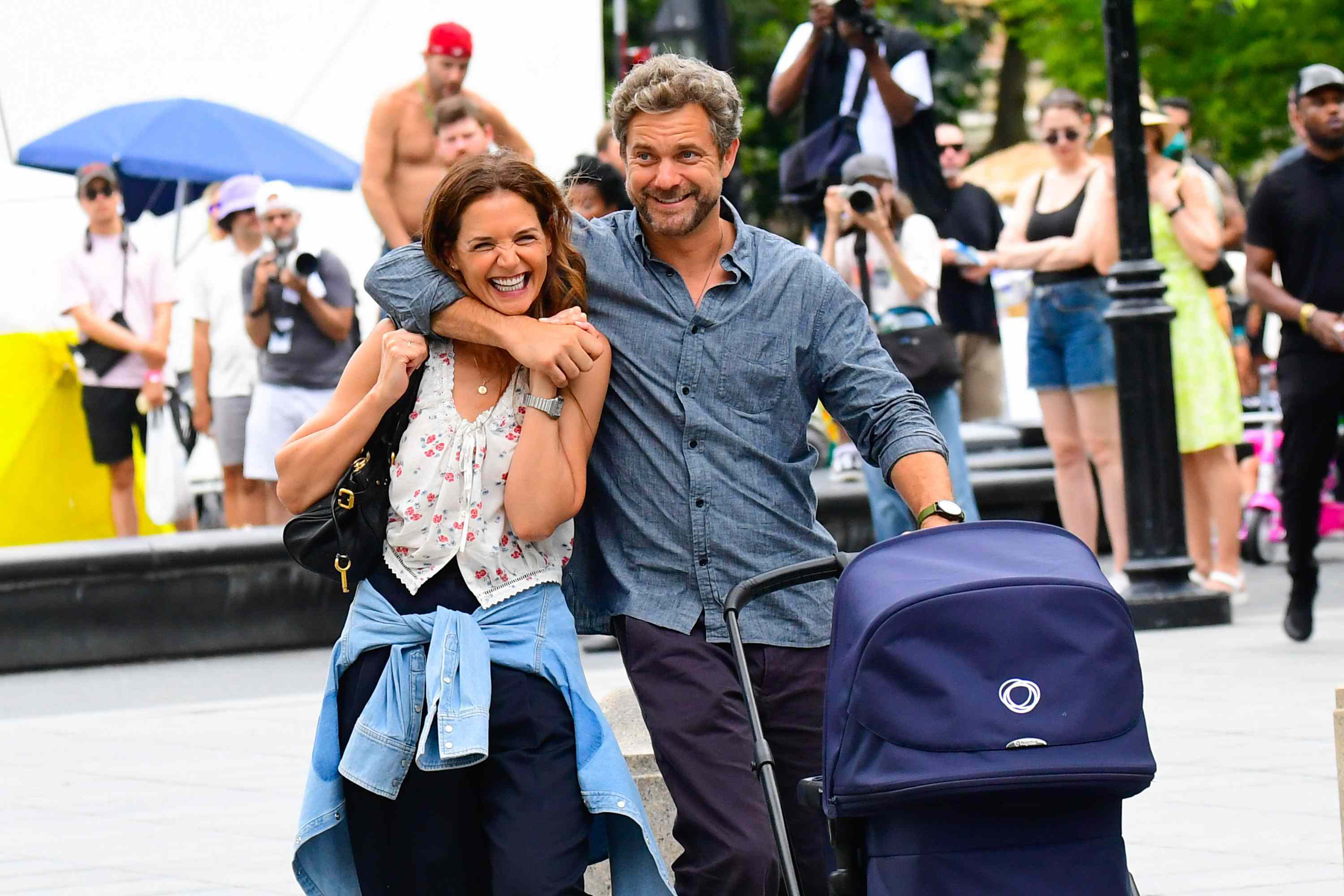 Old Sparks and New Projects: The Katie Holmes and Joshua Jackson Dynamic