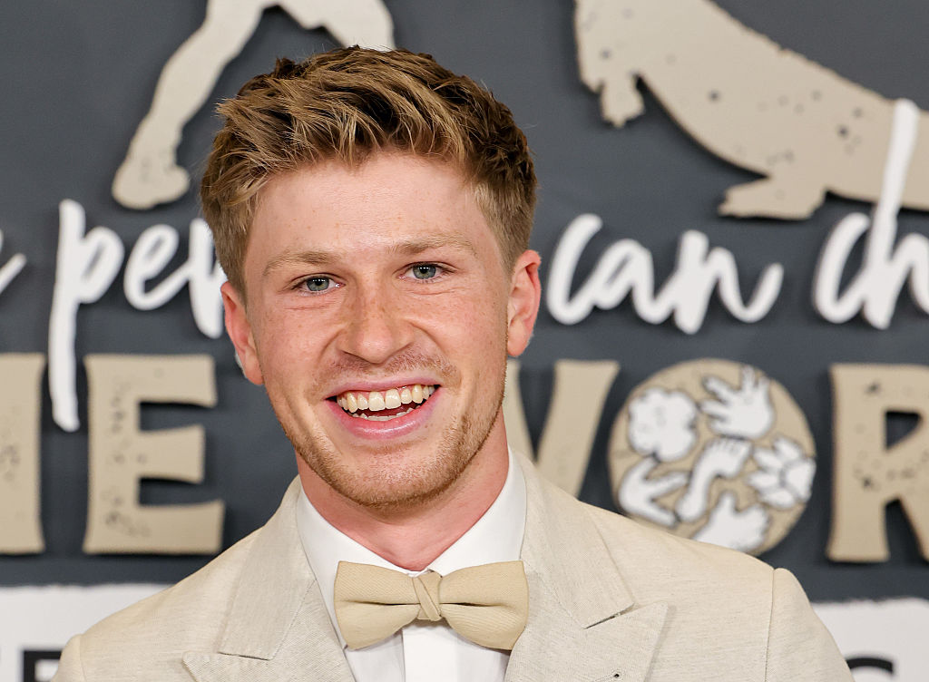 Robert Irwin Gets Playful With Niece, Grace, by Practicing His Routine