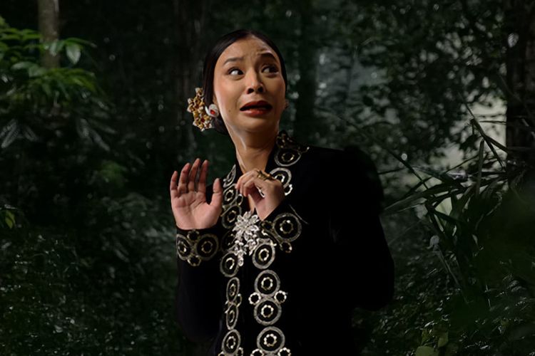 Bintang Film Warung Pocong Tak Percaya Pesugihan