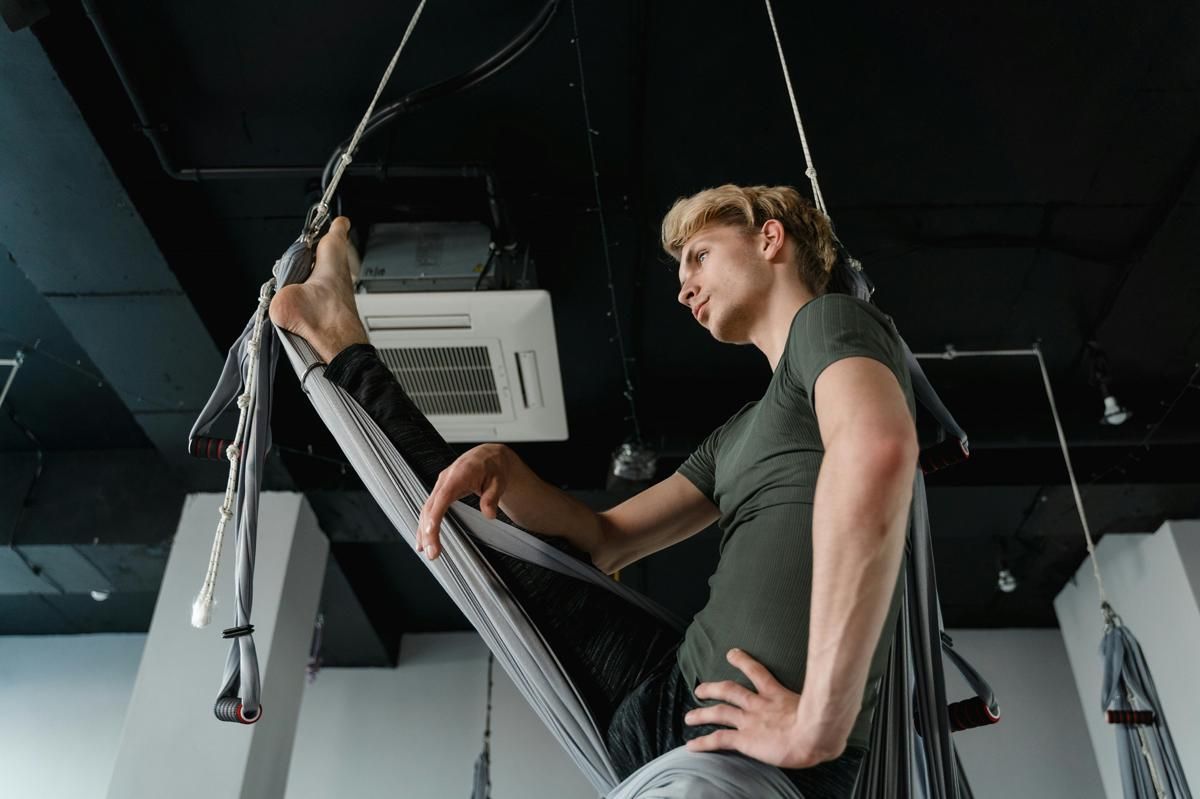 4 Alasan Pria Wajib Coba Pilates, Manfaatnya Banyak!