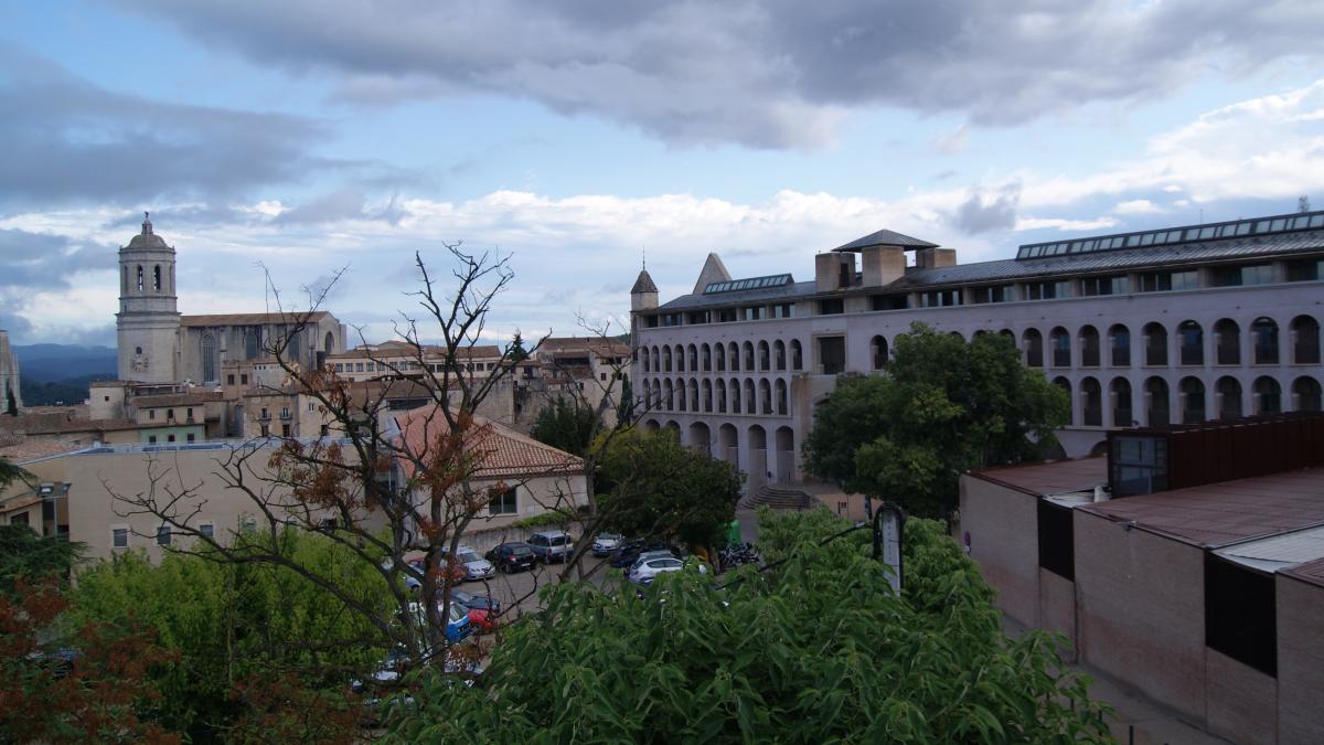 Una alto cargo de Junts se niega a hablar en español con unos ...