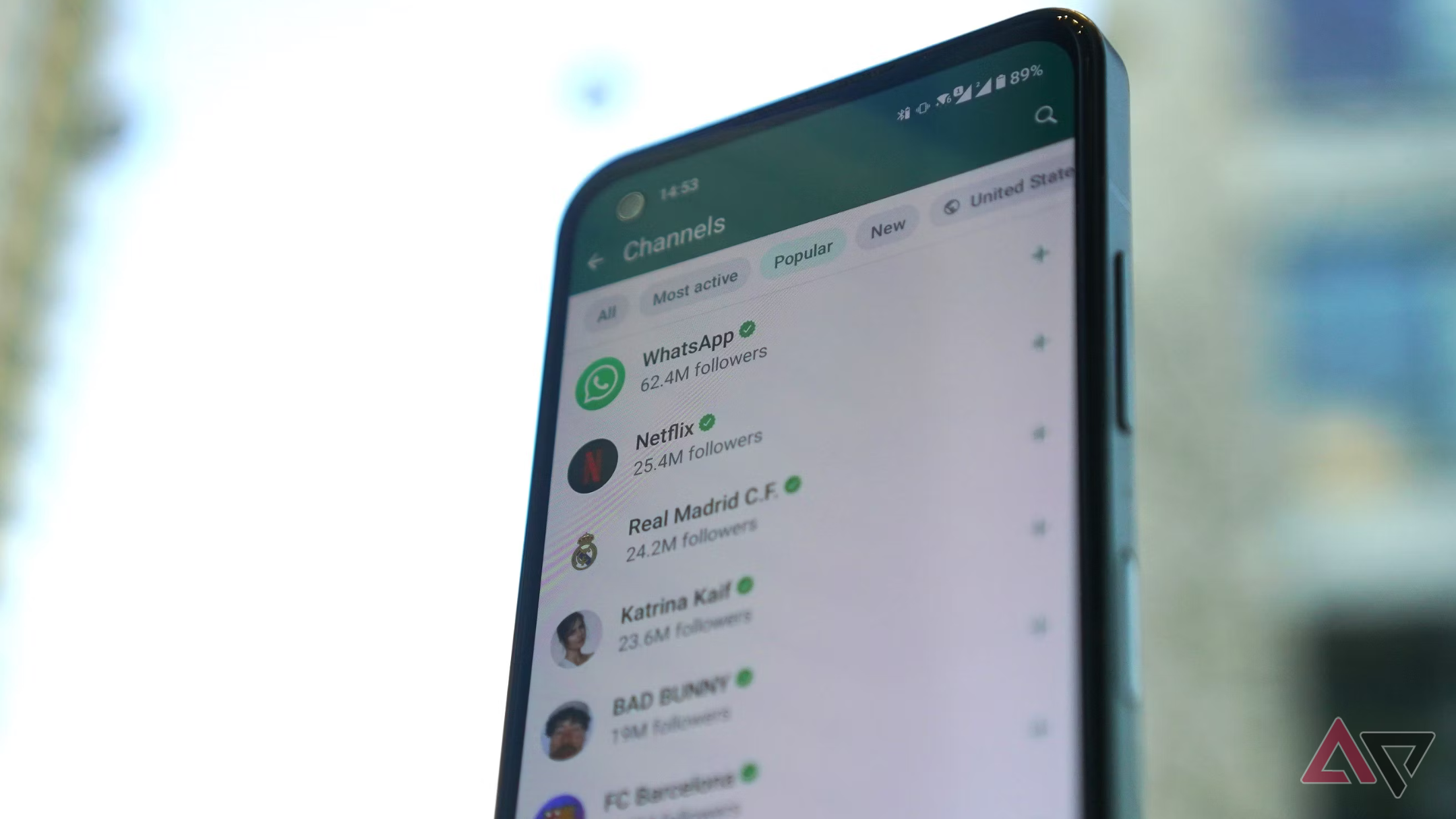 WhatsApp finally lets you message people on other apps
