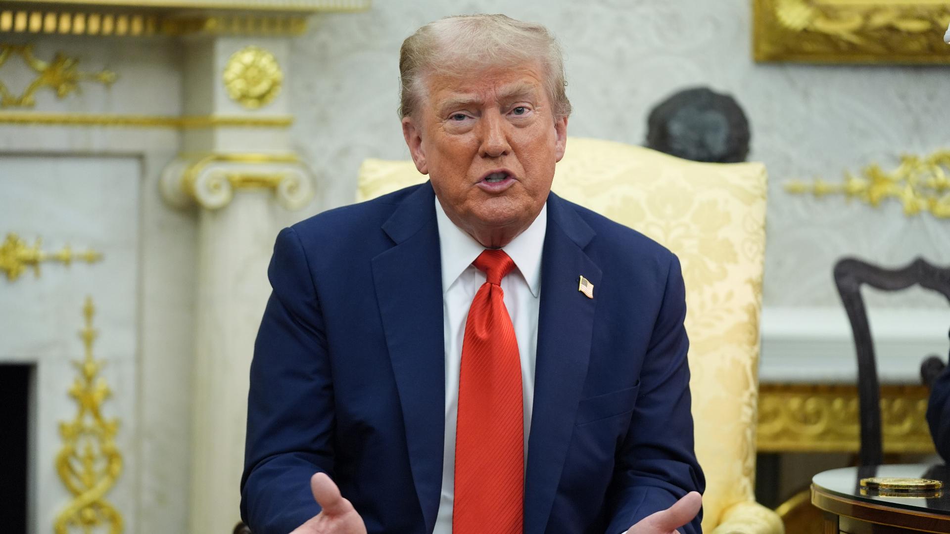 Trump meets with top Democrats as government shutdown appears more likely