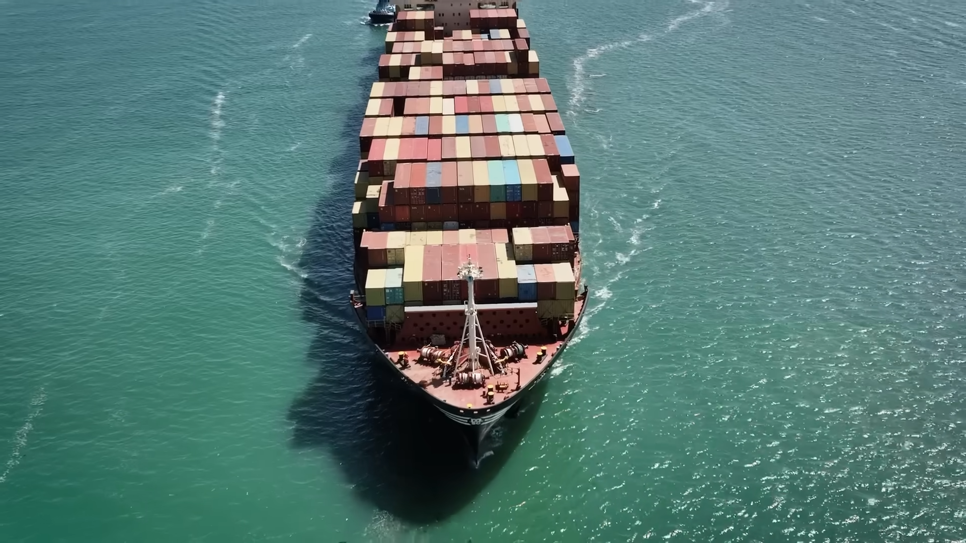 How one container ship broke in two at sea