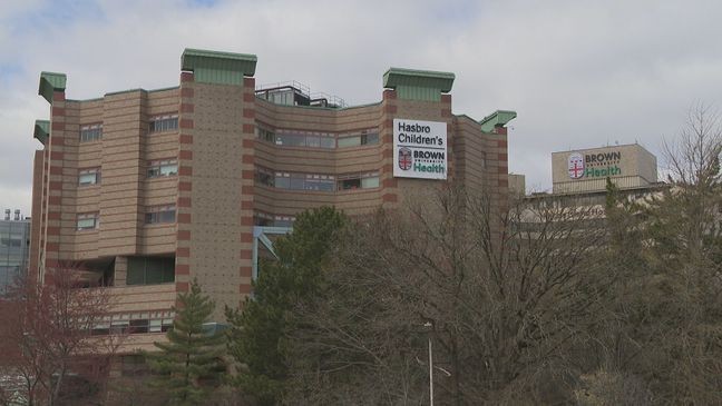 AA1NAz0w Masking Mandate Returns at Brown University Health Facilities