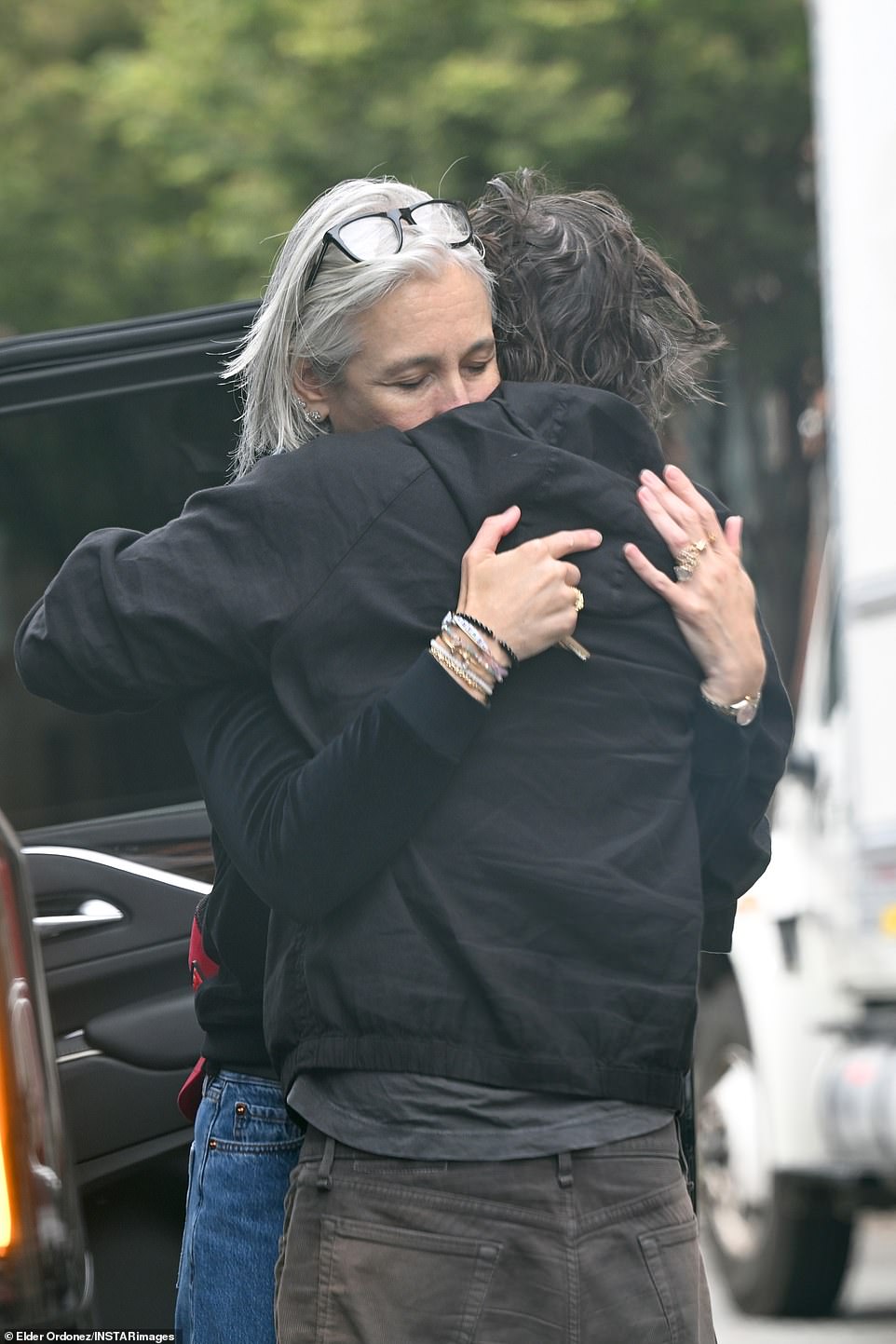 Keanu Reeves gets warm embrace from girlfriend after sparking concern