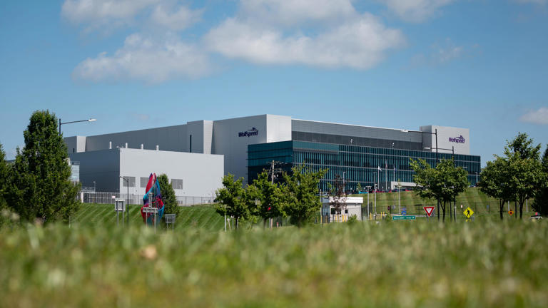 Wolfspeed finishes financial restructuring process, reduces debt