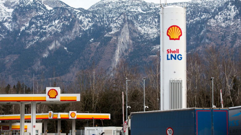 Shell étend la production de GNL au Canada malgré les problèmes du Train 1
